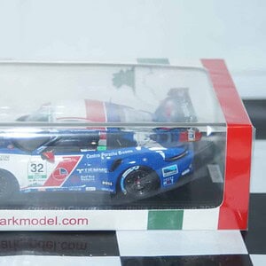 Spark porsche 911 gt3 cup italia champion 2022 1:43 resin s1024