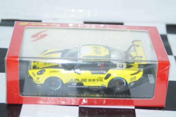 Spark porsche 911 gt3 cup asia champion 2022 1:43 resin sa269