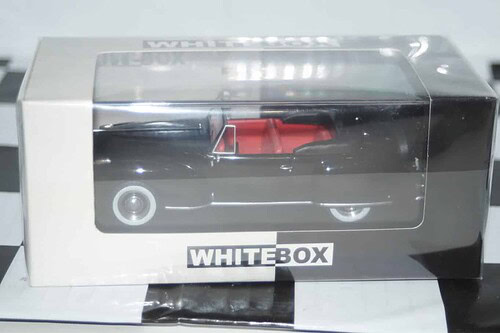 Whitebox jeep wagoneer 1989 ltd 1000 diecast 1/43 scale