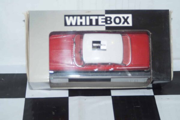 Whitebox panhard 24 bt 1964 diecast 1/43 scale wb112
