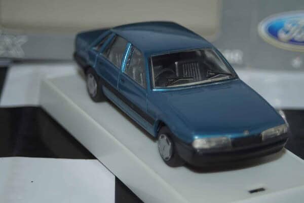 Trax top gear holden vl commodore sedan 1986 tr16b