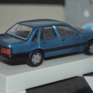 Trax top gear holden vl commodore sedan 1986 tr16b