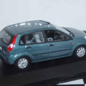 Minichamps ford fiesta green 5 door dealer boxed