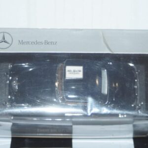 Minichamps mercedes benz 300 s coupe in 1:43 b6 604 0130