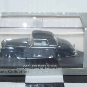 Minichamps mercedes benz 300 s coupe in 1:43 b6 604 0130