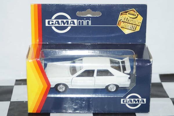 Gama audi quattro white 81173600 in1:43