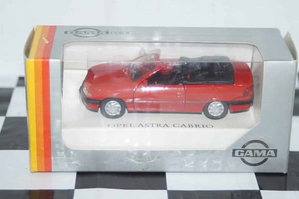 Gama opel vauxhall astra cabrio in blue 51026 in 1:43