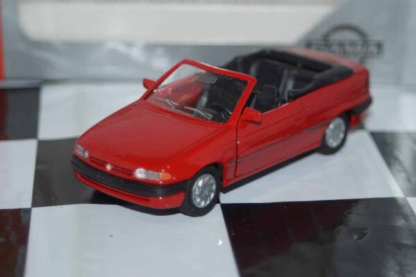 Gama opel vauxhall astra cabrio in blue 51026 in 1:43