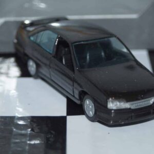 Gama opel omega vauxhall carlton gsi gold 81131000g in 1:43 scale