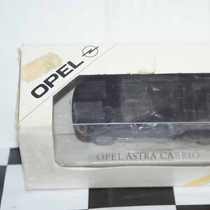 Gama opel astra f cabrio in blue 1799518 in 1:43 scale