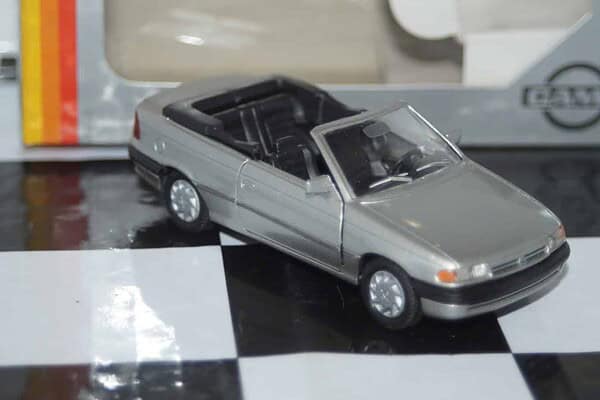 Gama opel vauxhall astra cabrio in silver 51026 in 1:43