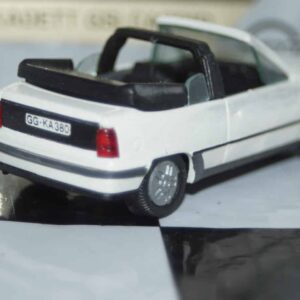 Gama opel vauxhall astra cabrio in white 1135 in 1:43