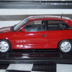 Norev vauxhall opel astra mk3 gsi 1992 red 1:18 scale 183672