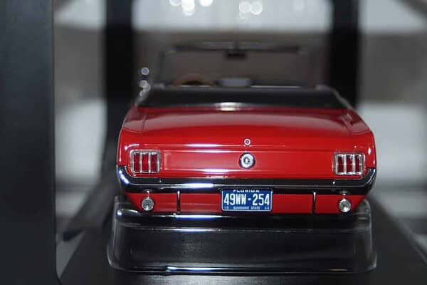 Norev ford mustang convertible 1966 red 1:18 scale 182810