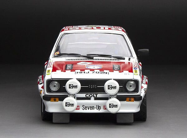 Sunstar ford escort mk2 rs1800 1000 lakes rally 1975 t.makinen ref 4856 1:18 scale