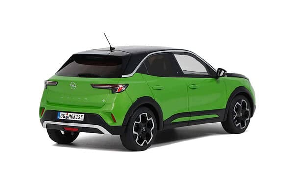 Otto opel mokka e gs line 2021 green 1:18 ot435