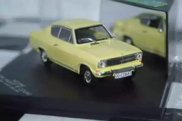 Vitesse / skid opel kadett b coupe 1966 yellow 1:43 vcc080