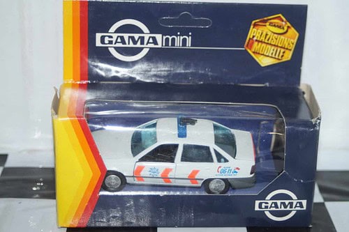 Gama opel vauxhall kadett belmont als elke seconde telt 81198000 in 1:43 scale