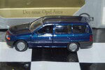 Gama opel vauxhall astra mk3 blue 81113000 in 1:43 scale