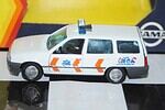 Ahc doorkey opel vauxhall astra kadett mk2 q8 van in 1:43 scale