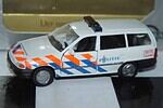 Gama opel vauxhall astra mk3 politie 81001000 in 1:43 scale