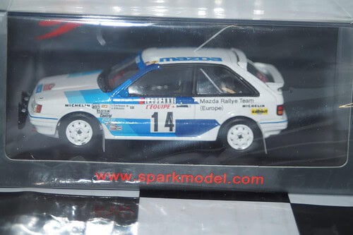 Spark bmw 2002 turbo 1973 white 1:43 resin s2814