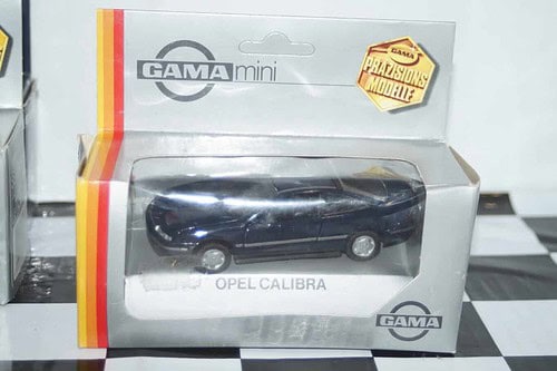 Gama opel vauxhall calibra in dark blue/black 2 door 1138 in 1:43 scale