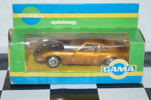 Gama opel gt bronze in 1:43 scale 9830