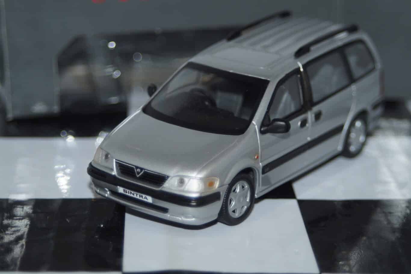 Schuco Vauxhall Sintra 5 Door Silver Vauxhall Dealers Diecast model