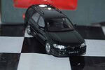 Schuco vauxhall opel omega estate green in vauxhall box 1:43