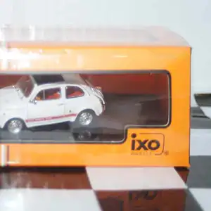 Ixo fiat arbarth 595 ss 1964 white clc484n.22 1:43