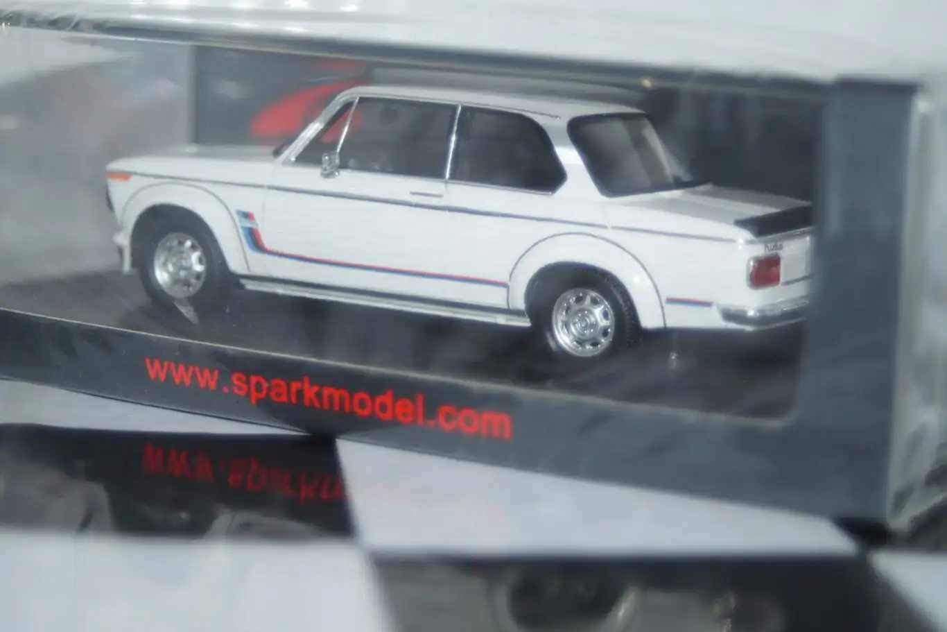 Spark bmw 2002 turbo 1973 white 1:43 resin s2814