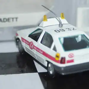 Gama opel vauxhall astra avd deutschland recovery in 1:43 scale