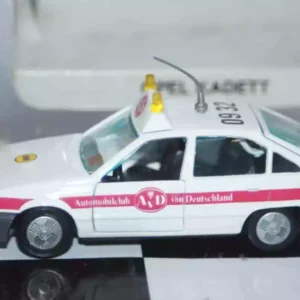 Gama opel vauxhall astra avd deutschland recovery in 1:43 scale