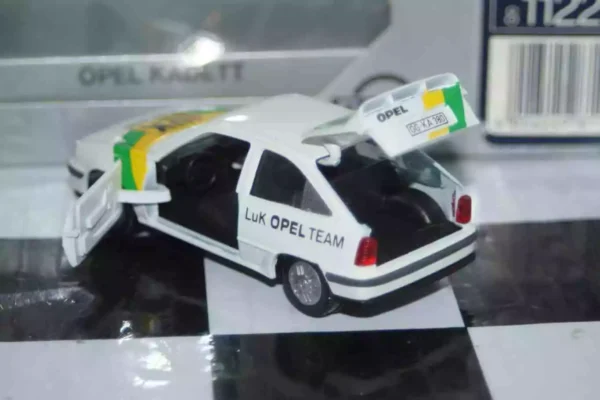 Gama opel vauxhall astra luk opel team rally 81122000 in 1:43 scale