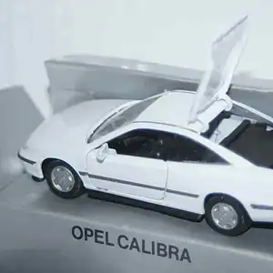 Gama opel vauxhall calibra in white 2 door 1138 in 1:43 scale