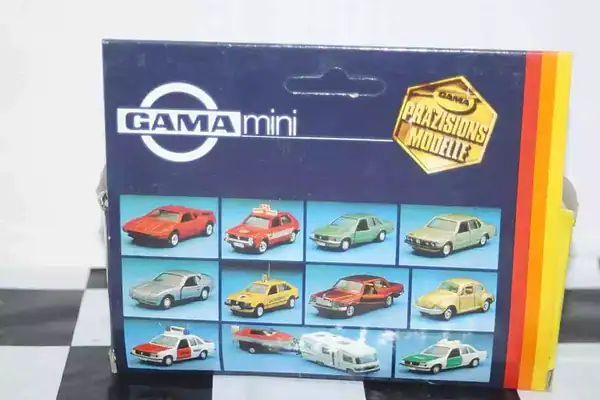 Gama opel vauxhall astra kadett mk2 81199000 in 1:43 scale