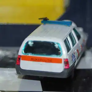 Gama opel vauxhall astra kadett mk2 81199000 in 1:43 scale