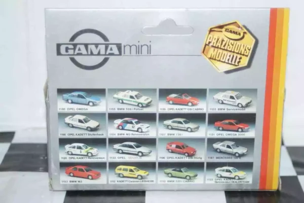 Gama opel lotus rennwagen 81164000 in 1:43 scale