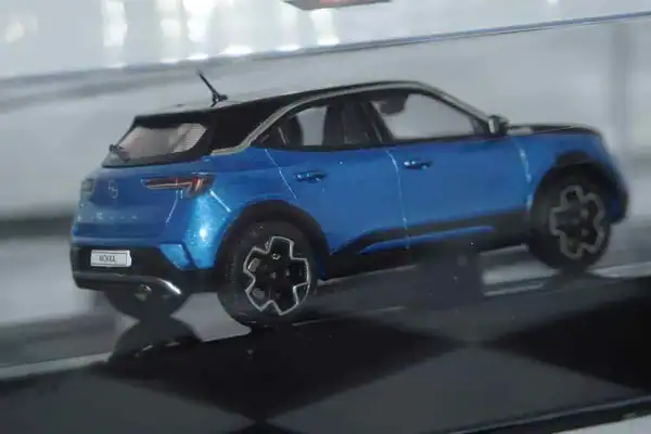 Ixo opel mokka 2020 metallic blue 1:43rd ref clc512n.22