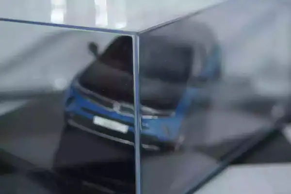Ixo opel mokka 2020 metallic blue 1:43rd ref clc512n.22