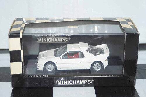 Minichamps ford rs 200 1986 in white 1/43rd 430 080200