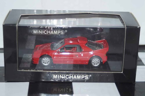 Minichamps ford rs 200 1986 in red 1/43rd 430 080201