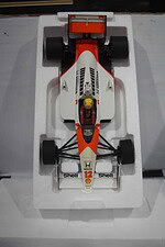 Minichamps mclaren mp4/4 #12 world champion 1988 ayrton senna collection in 1:18