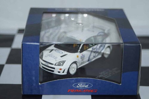 Vitesse / skid ford focus wrc c.mcrae test car 1998 1:43 skm112
