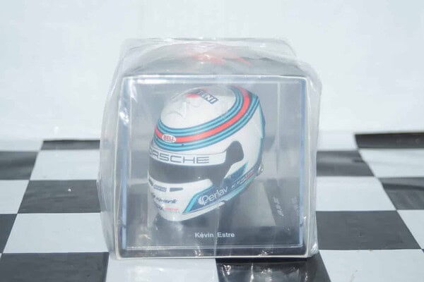 Spark mclaren helmet worn by lando norris in 1/5 scale ref  5hf141