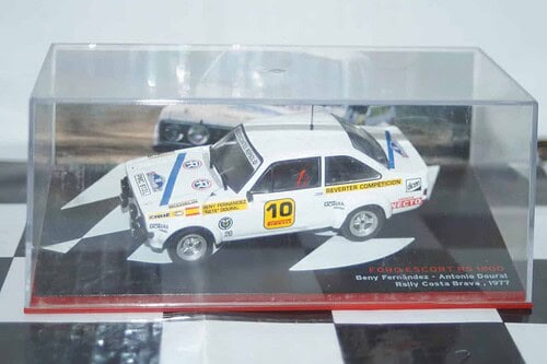 Atlas ixo based ford escort mk2 rs 1800 rally costa brava #10 1977 b.fernandez 1/43