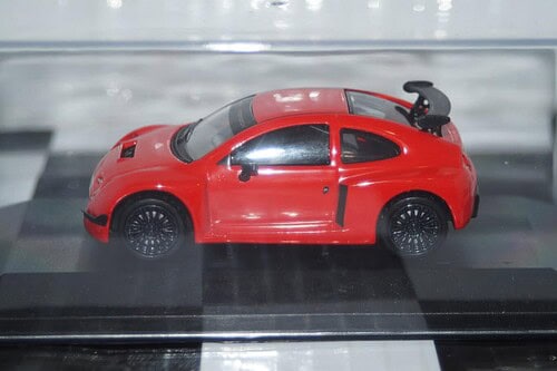 Vanguards citroen r4 in red 1/43 diecast - no sleeve