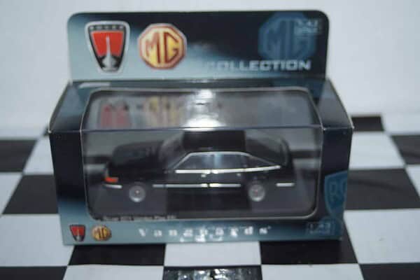 Vanguards rover sd1 vanden plas efi black va09000 1:43