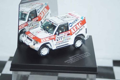 Vitesse skid mitsubishi pajero evo rally granada dakar #211 1999 j.p strugo skm99031